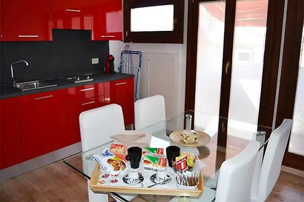 Apartment Suite In Venice Ai Carmini Italy